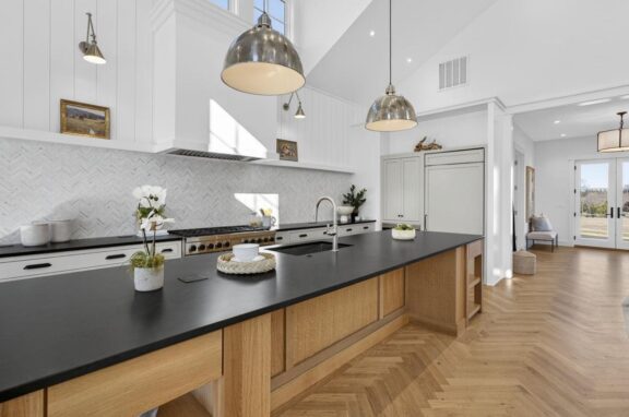 Transitional Kitchen