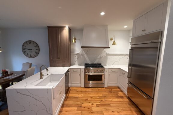 Transitional Kitchen